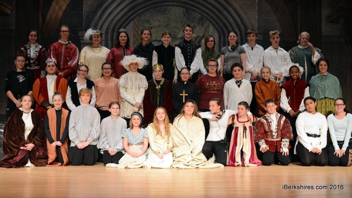 New Hoosac Valley Theatre Department Performs 'Romeo & Juliet' /   - The Berkshires online guide to events, news and Berkshire  County community information.